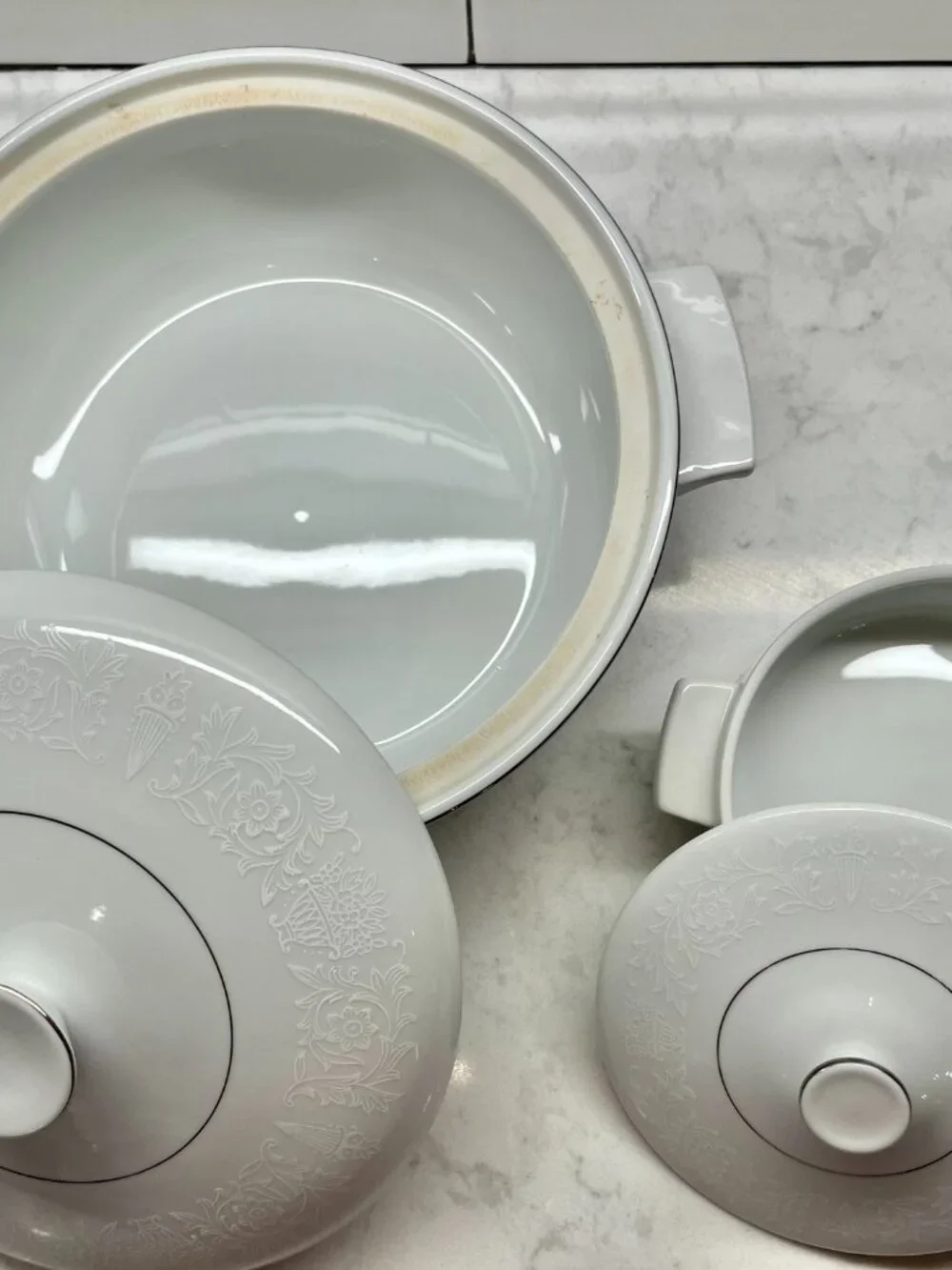 (2) Crown Victoria Fine China, LOVELACE Casserole Bowls (Small & Large)